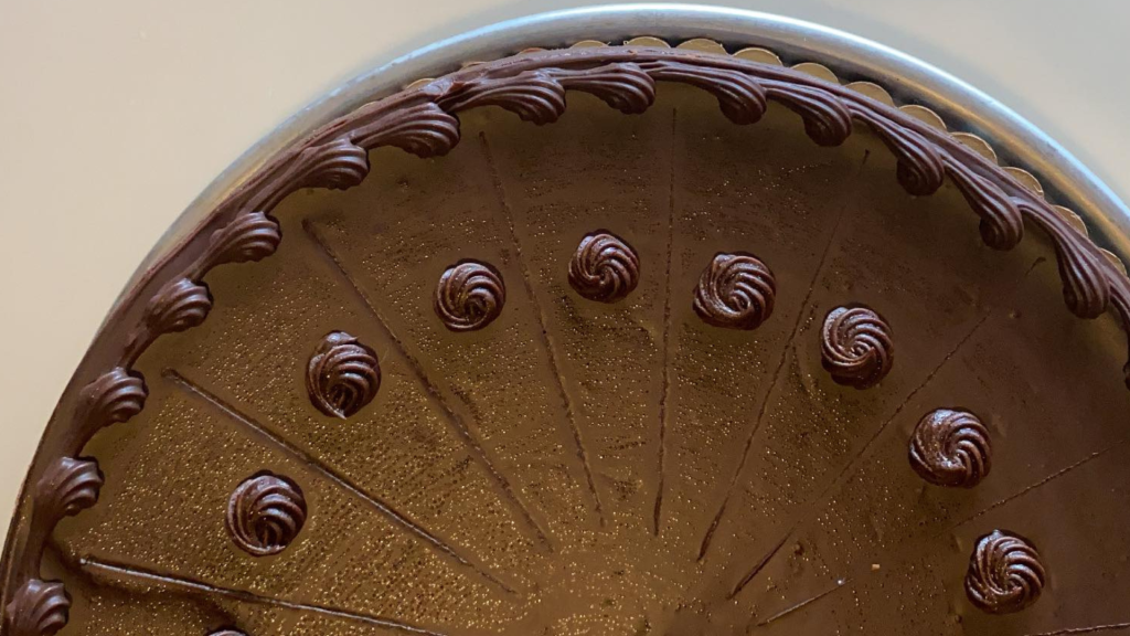 Gluten-free cake, cookies now available on DoorDash 8 gluten free dessert